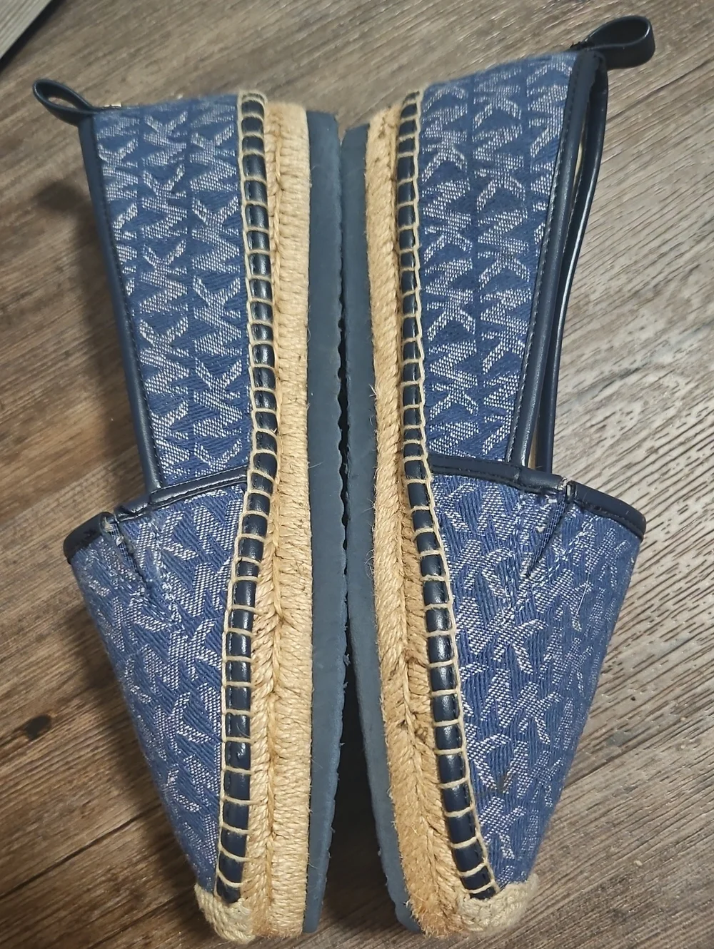 Euc Worn Sparingly 6.5 Michael Kors Blue Logo Canvas Espadrilles